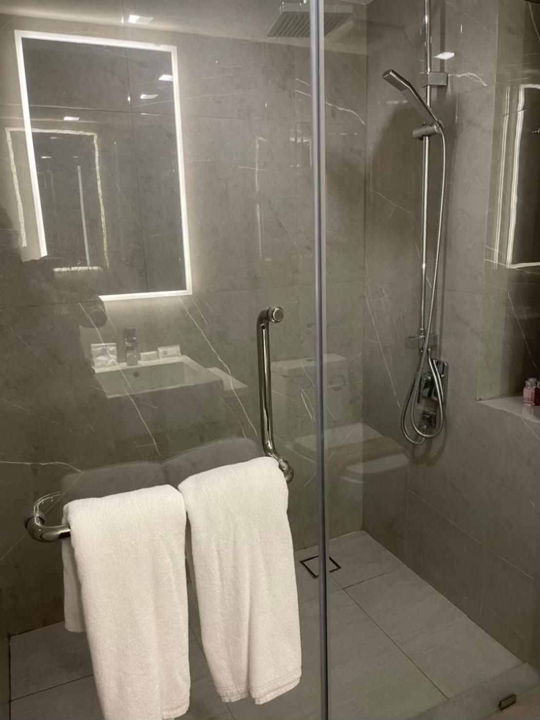 D2 Residences Huahin 华欣市中心近海滩近商场酒店式公寓可加床有连通房型 Δωμάτιο φωτογραφία