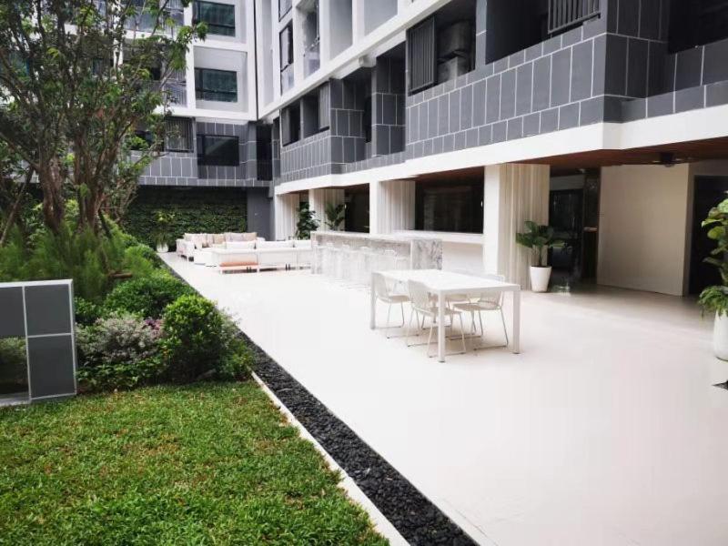 D2 Residences Huahin 华欣市中心近海滩近商场酒店式公寓可加床有连通房型 Εξωτερικό φωτογραφία